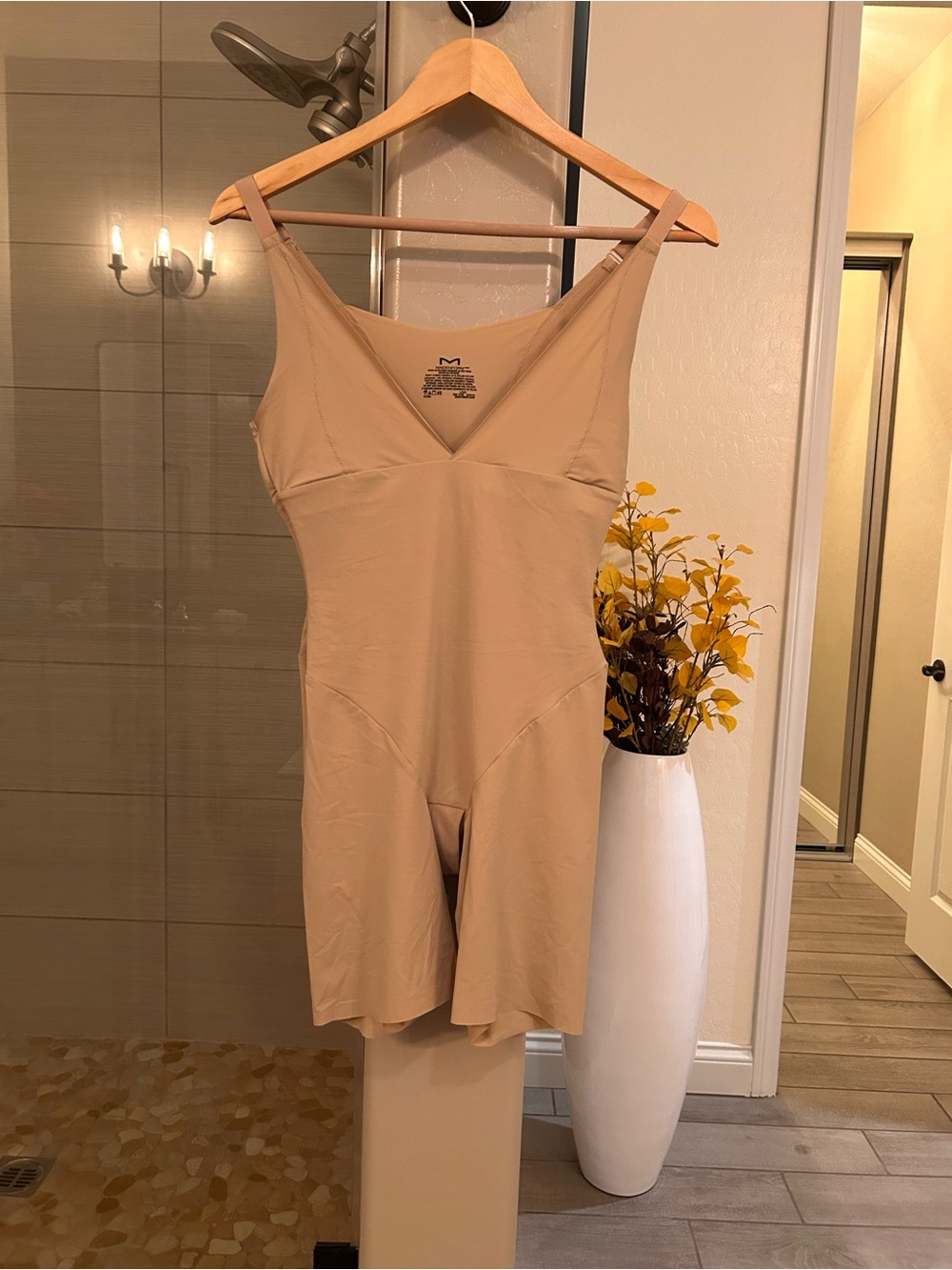 Maidenform Beige Nude Shapewear Bodysuit - Sleeveless Short